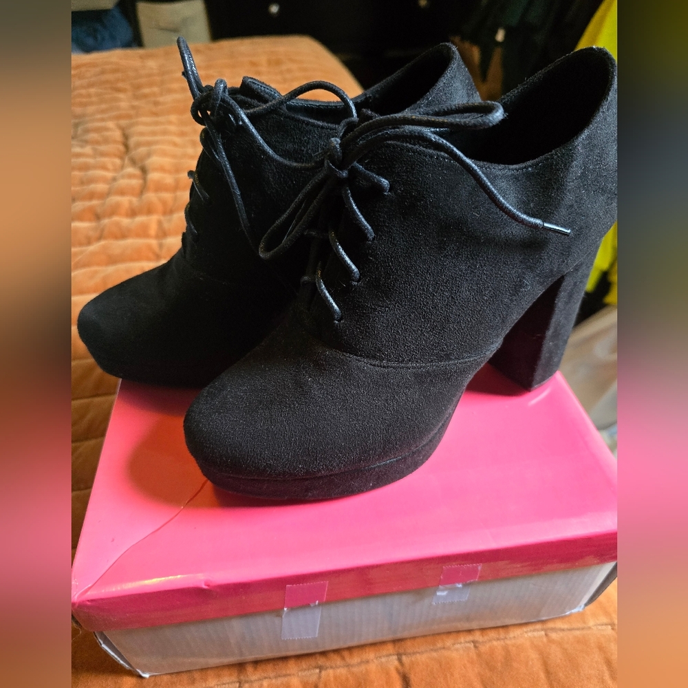 Allegra K Women's Black Lace-Up Shoes Size 9